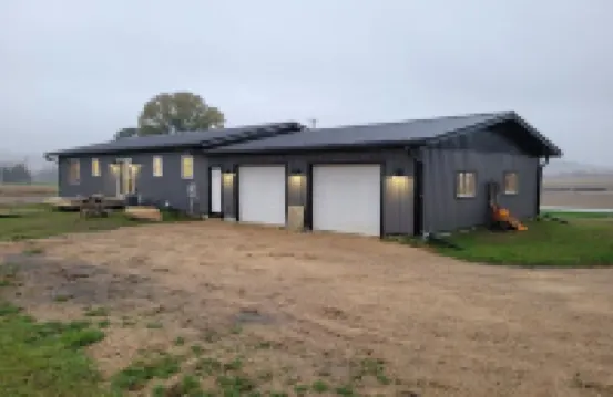 Comfortable Country Home w Expansive Views of Beautiful Big Creek Valley