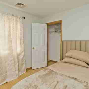 Cozy 3-bedroom Duplex2 in beautiful Springfield with WiFi, central AC Rooms