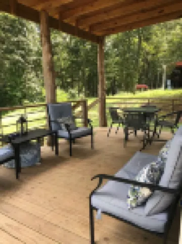 Little cabin on the smith lake