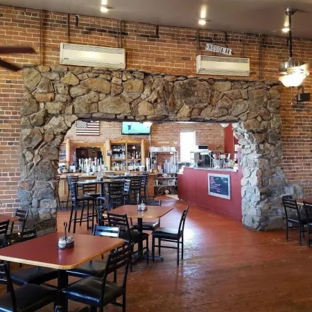 'The Hideaway' - Tucked in the Beautiful Wet Mountain Valley.