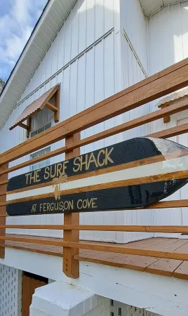 STEPS FROM BEACH The Surf Shack