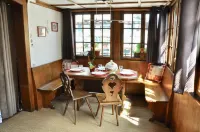 Charming Air-Conditioned Gite for 2/6 People, Central Alsace Hotel di Marckolsheim