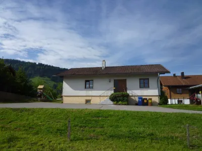 Luxurious holiday home, panoramic view, next to the ski lift, train/ski included Hotels near Hochgrat