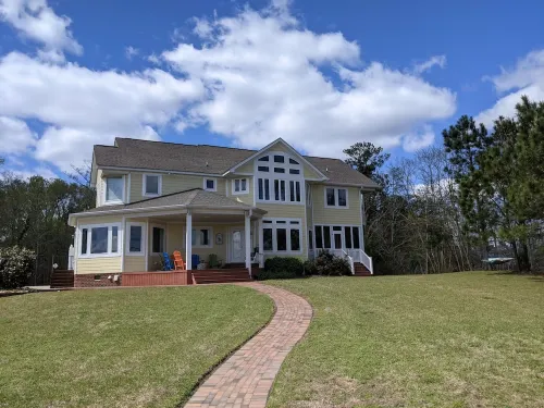 Waterfront!  Across from Links @ Albemarle. Great for Golfers, Families & More!