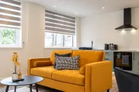 Aurum 6 - Chic 1BR Stay by DMU & City Centre