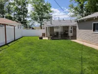 Mountain View 3 Bed - 2 Bath Freshly Remodeled Hotels in Englewood