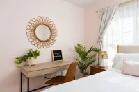 Quiet Boho Townhouse; 15 Min to Beach