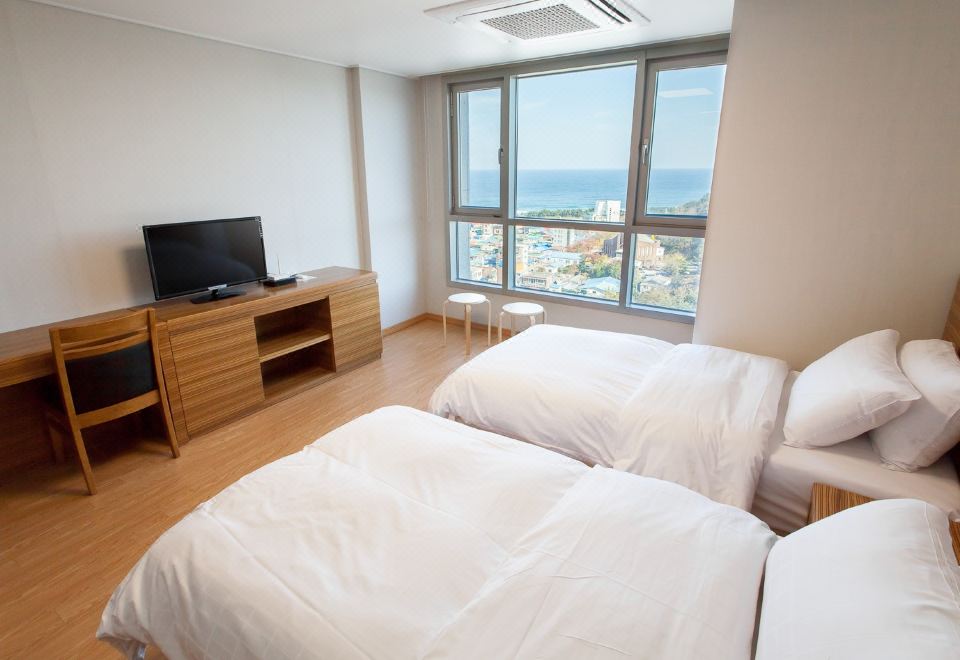 더클래스300 로비