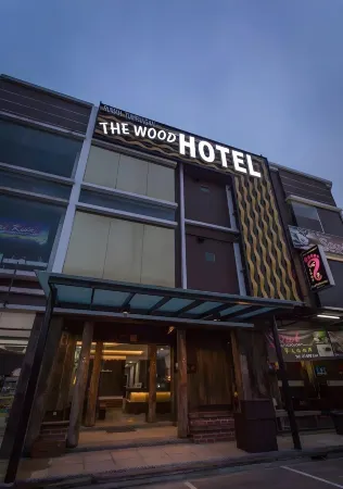 Tropika Garden Hotel Kulai Отели в г. Sedenak