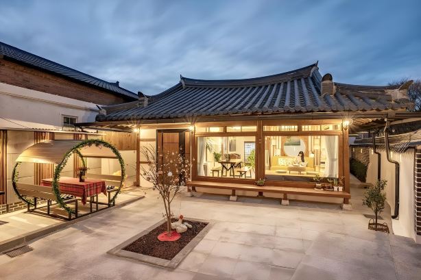 Geuligobom Dokchae Pension Hotels in Jeonju