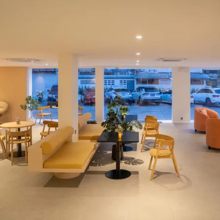 777Bliss Hometel Отели рядом с достопримечательностью «Река Меконг»