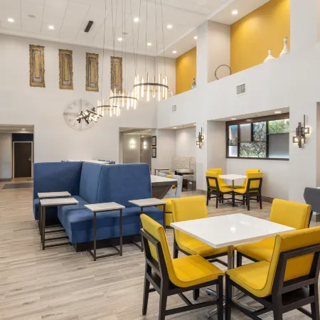 Hampton Inn & Suites Manteca