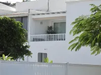 Casa Mirasol, Wi-fi and Netflix free