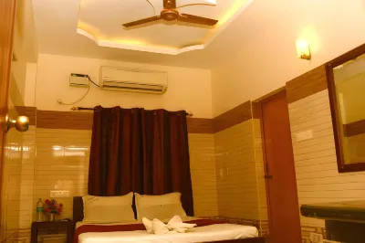 Abirami Rayal Residency Hotels near Thiruparankundram Temple