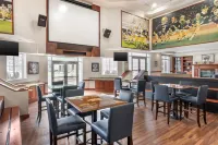 Hilton Vacation Club Varsity Club South Bend, IN Các khách sạn ở Mishawaka