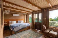 Maati Resort by the Lake Hill - 4-Star