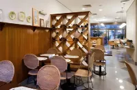 Paulista Suites by Charlie