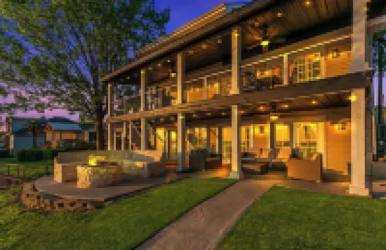 Horizon Luxe - Lake Front - 3BR+3RR - 8 Beds 槍管城酒店