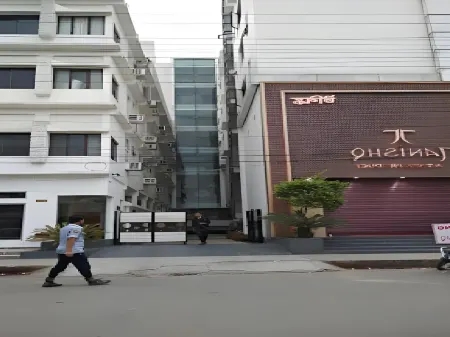 Hotel Natraj Отели в г. Дибрагарх