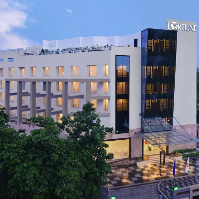 Fortune Park Bbd - Member ITC Hotel Group Hotels near KD Singh Stadium