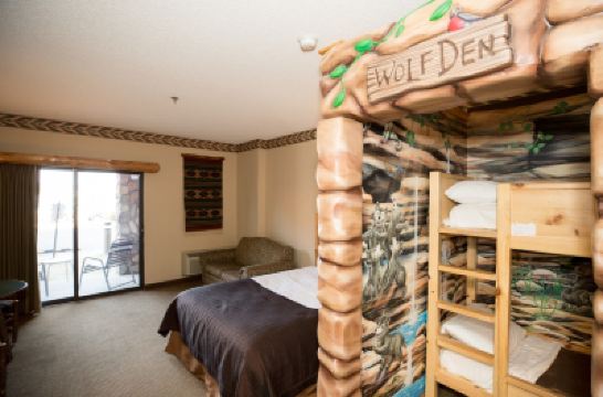 Wolf Den Suite - Waterpark Included Great Wolf Lodge Wisconsin Dells Photo