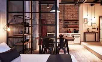 Kolonaki 8 - Design Suites & Lofts