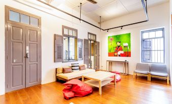Yu Cafe Hostel