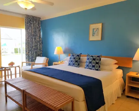 Flamingo Bay Hotel & Marina Hotels in Freeport
