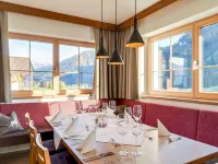 Exquisite Holiday Home near Ski Area in Königsleiten Hotels in Wald im Pinzgau