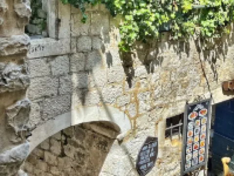 Apartments & Rooms Tiramola - Old Town Hoteles en Trogir