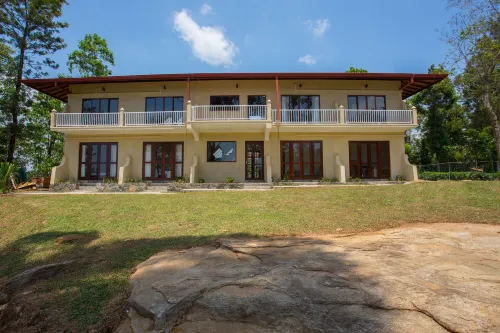 The Fortress Balumgala Hotels in Karandupana