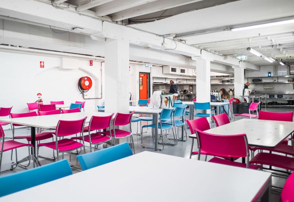 3. 베이스 시드니..