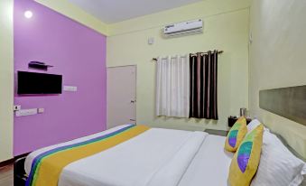 Guru Comfort, 100 m from Apollo Hospital