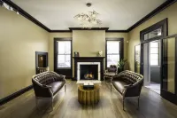 ذا إدوارد هوتل فنادق في بوفالو