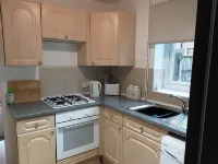 Picturesque Area Cosy Beds Netflix Hotels near St Peter's Church, Plemstall