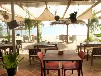 SeaEsta Beach