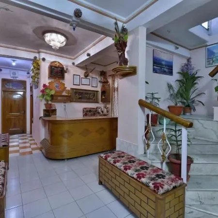 Hotel Ashish Inn - Kandaghat