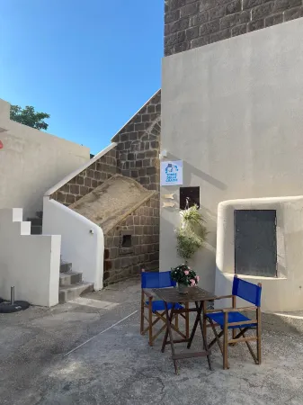 Torre Delle Grazie Sorrento Suite Отели в г. Вико-Экуэнсе