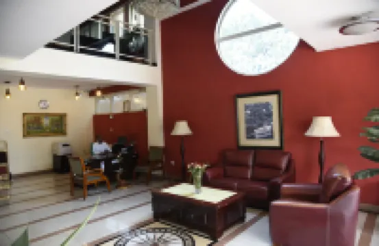 Diplomat Luxury Furnished Apartments