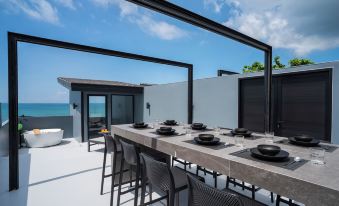 3 Double U - Kalim Sea View