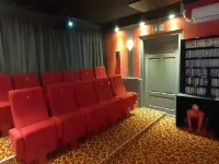 Gruppenhaus Mit German Heimkino, 18 Personen - Alloggi
