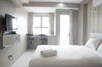 Cozy Studio Apartment At Mekarwangi Square Cibaduyut Hotel dekat Terminal Leuwipanjang Bandung