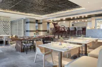 Hyatt Regency Cairo West