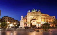 Palazzo Brunaccini Boutique Hotel