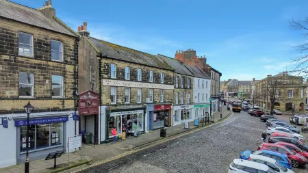 Ceylon at the Tea Warehouse - North East Escapes