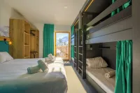 The People - les 2 Alpes Hotels in 