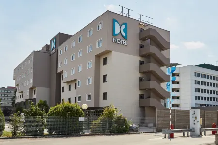 DC Hotel International Отели рядом с достопримечательностью «Ботанический сад Падуи»