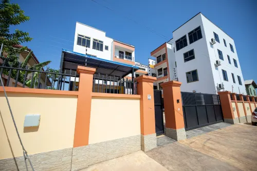 Executive One Bedroom Furnished Apartment in Accra Hotels in Kwashieman