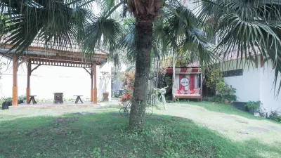 Villa Malang GOR Ken Arok Puncak Buring by MARRY IND Hotel dekat Alun Alun Kedungkandang