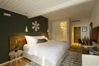 NEA Resort & People Hotels in Akko